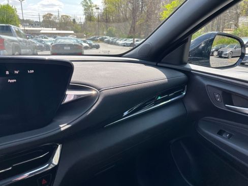 Used 2025 Buick Envista Sport Touring image 30