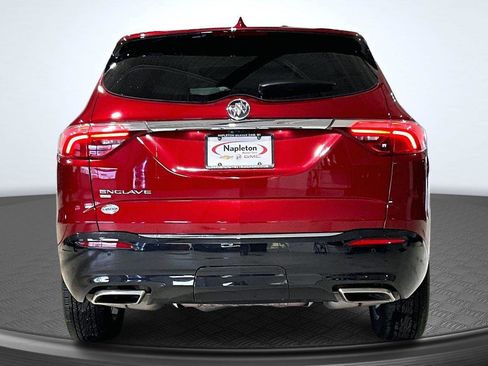 Used 2023 Buick Enclave Essence w/ Experience Buick Package image 4