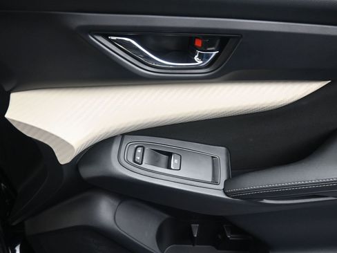 Used 2022 Subaru Ascent Premium w/ Convenience Package image 18