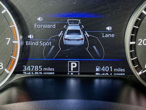 Used 2025 Nissan Altima 2.5 SV image 18