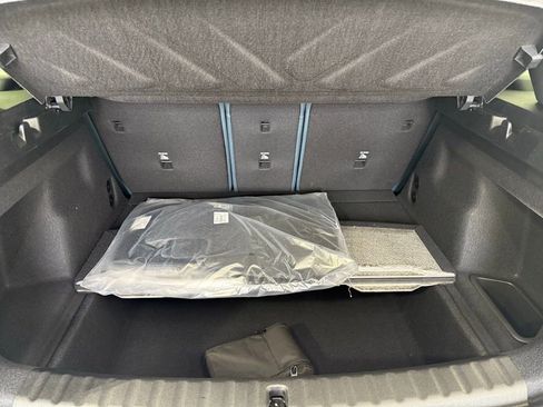 Certified 2025 MINI Cooper Countryman S w/ Comfort Package Max image 18