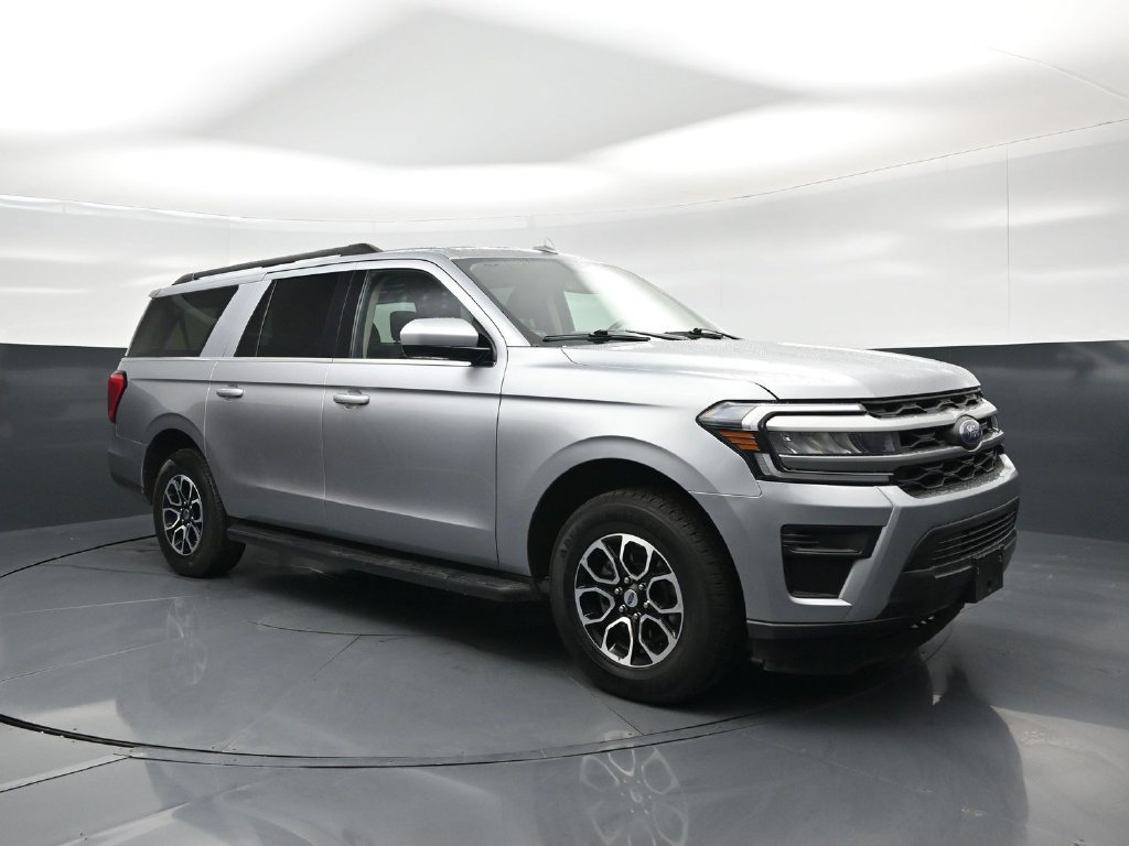 Used 2024 Ford Expedition Max XLT AWD/4WD image 27