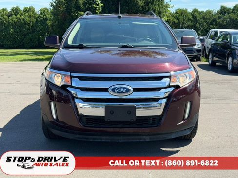 Used 2011 Ford Edge SEL w/ 201A Rapid Spec Order Code AWD/4WD image 2