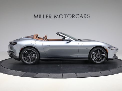 Certified 2025 Ferrari Roma image 10