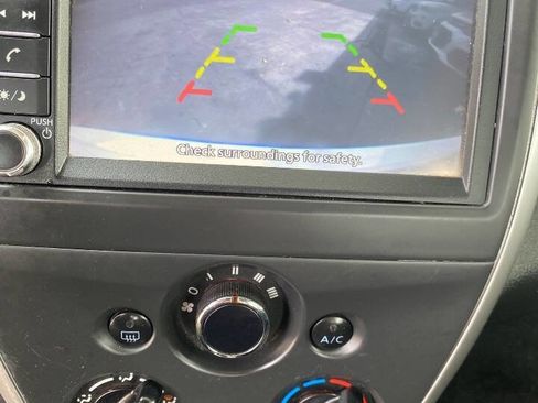 Used 2019 Nissan Versa SV FWD image 28