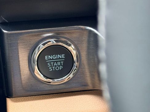 New 2026 Ford F250 Lariat image 27