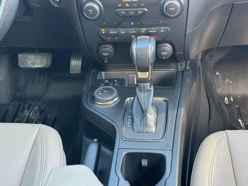 Used 2023 Ford Ranger Lariat w/ Equipment Group 501A High image 14