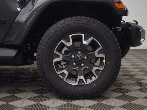 New 2026 Jeep Wrangler Unlimited Sahara AWD/4WD image 6
