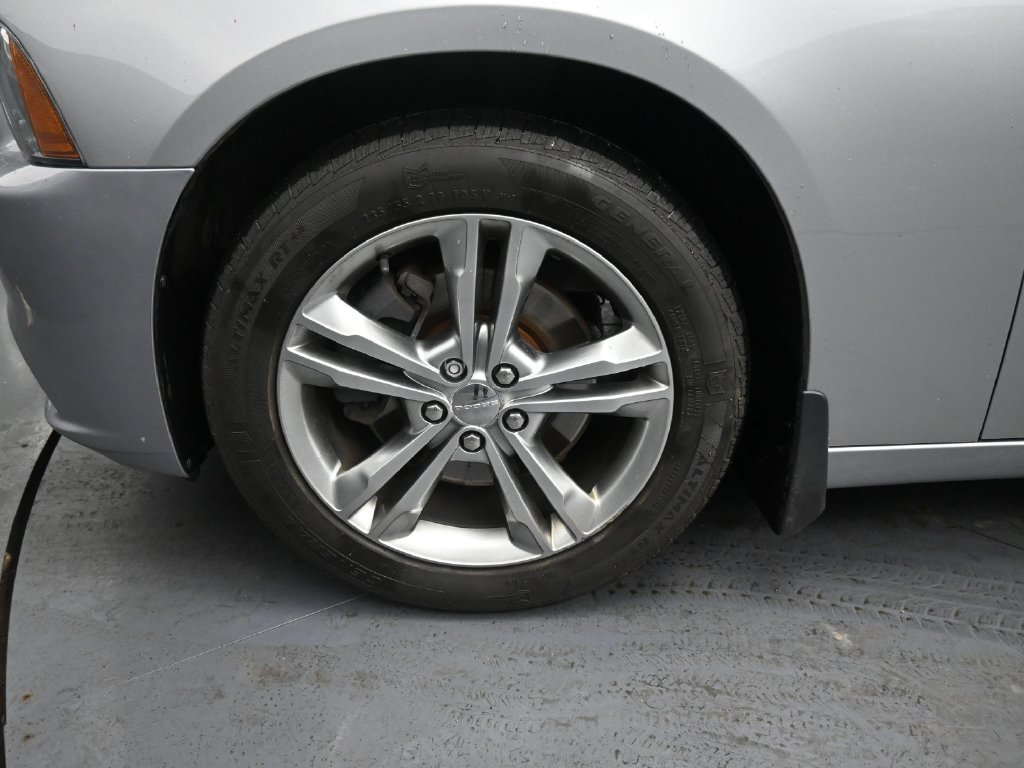 Used 2013 Dodge Charger SXT AWD/4WD image 13