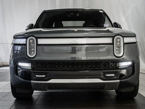 Used 2022 Rivian R1T Adventure image 2