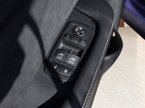 Used 2022 Dodge Challenger SRT Hellcat image 21