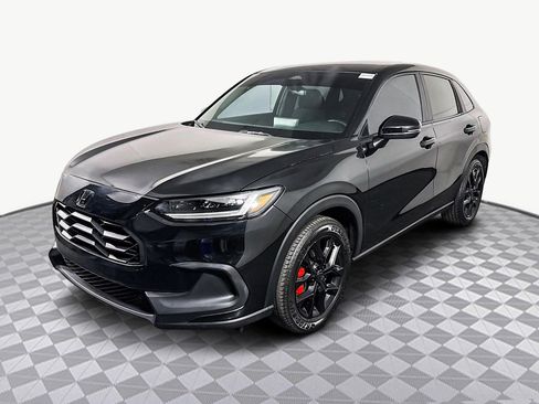 Used 2023 Honda HR-V Sport image 4