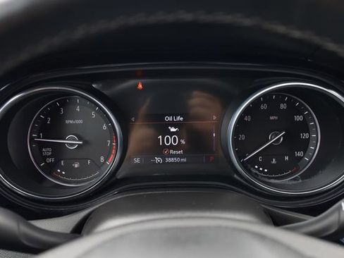 Used 2022 Buick Encore GX Essence w/ Experience Buick Package image 19