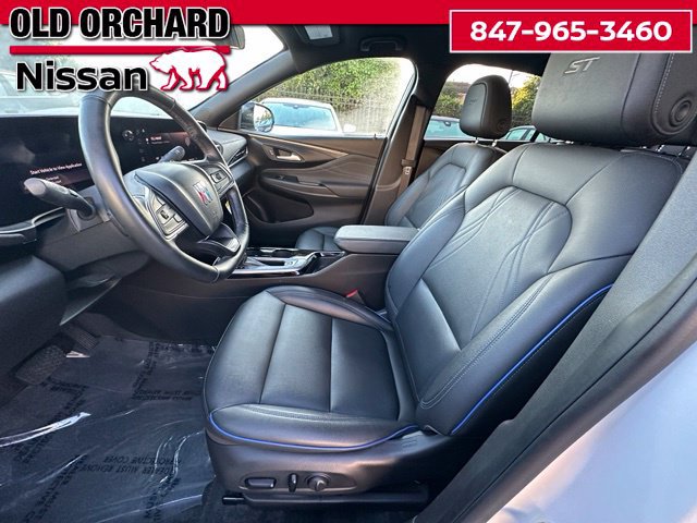 Used 2024 Buick Envista Sport Touring w/ Convenience I Package FWD image 13