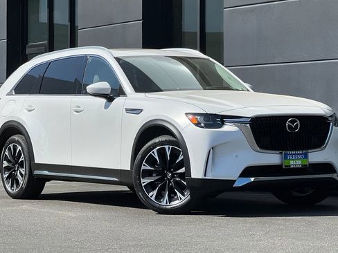 New 2026 MAZDA CX-90 Plug-In Hybrid w/ Premium Plus image 3