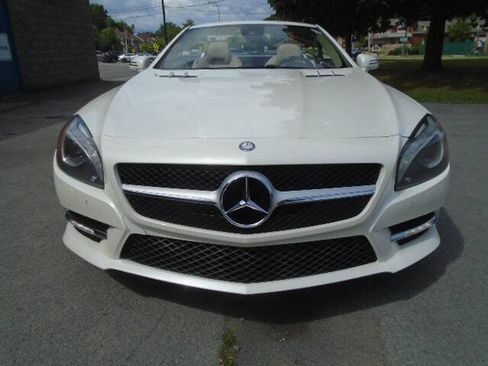 Used 2013 Mercedes-Benz SL 550 image 4