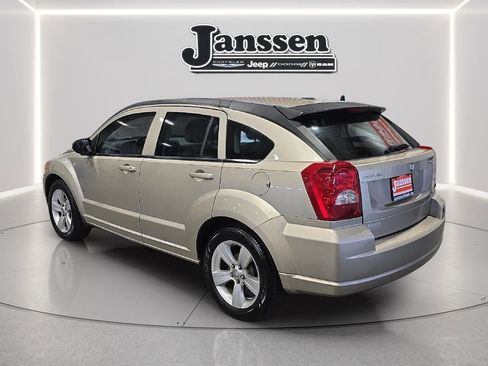 Used 2010 Dodge Caliber SXT image 3