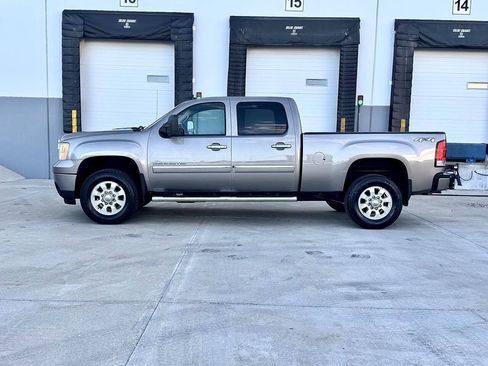 Used 2013 GMC Sierra 3500 Denali AWD/4WD image 13