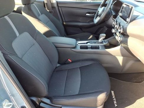 Certified 2025 Nissan Sentra SV image 16