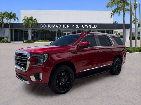 Certified 2024 GMC Yukon SLT RWD image 3