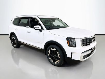 New 2025 Kia Telluride S