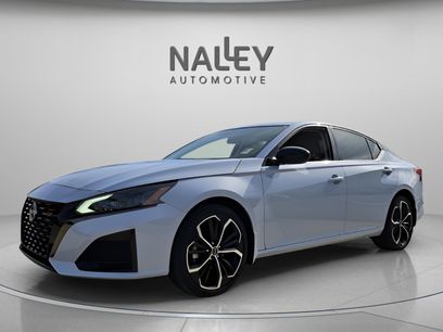Used 2023 Nissan Altima 2.5 SR