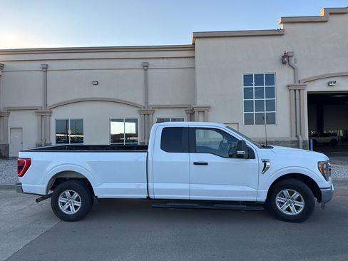 Used 2023 Ford F150 XLT w/ Trailer Tow Package image 17