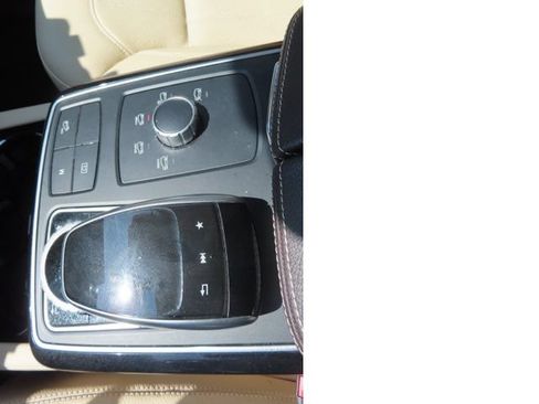 Used 2017 Mercedes-Benz GLE 350 4MATIC image 29