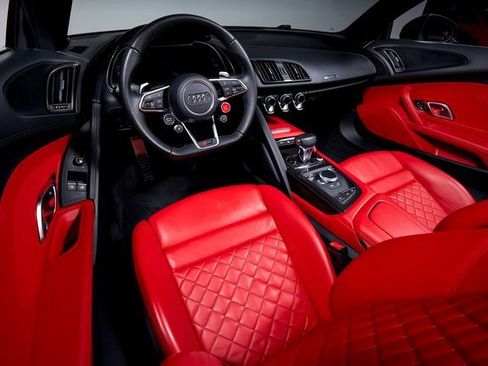 Used 2022 Audi R8 V10 performance image 32