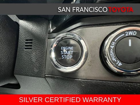 Used 2016 Toyota Tacoma TRD Sport image 23