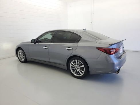 Used 2019 INFINITI Q50 Luxe w/ Cargo Package (L96) RWD image 7