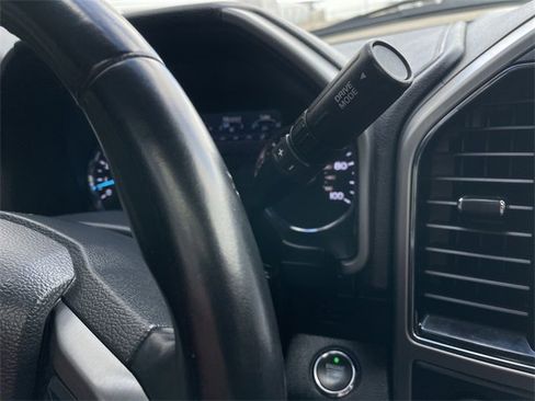 Used 2022 Ford F350 Platinum image 20