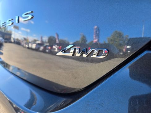 Used 2023 Genesis G70 2.0T image 26