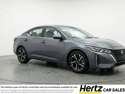 Used 2025 Nissan Sentra SV FWD image 1