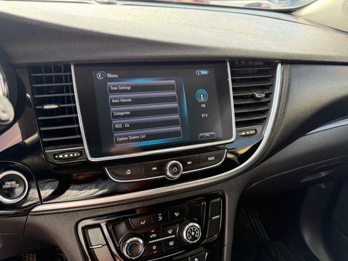 Used 2019 Buick Encore Preferred w/ LPO, Active Package FWD image 33