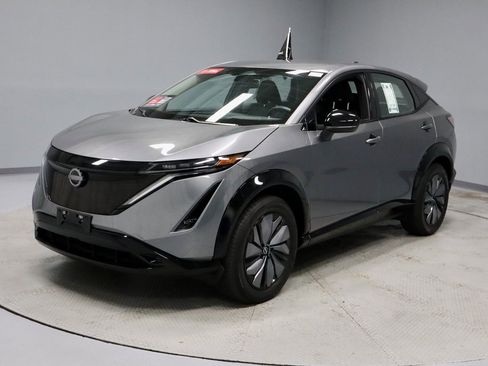 Certified 2023 Nissan Ariya AWD image 8