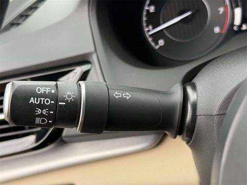 Certified 2024 Acura RDX w/ Technology Package image 26