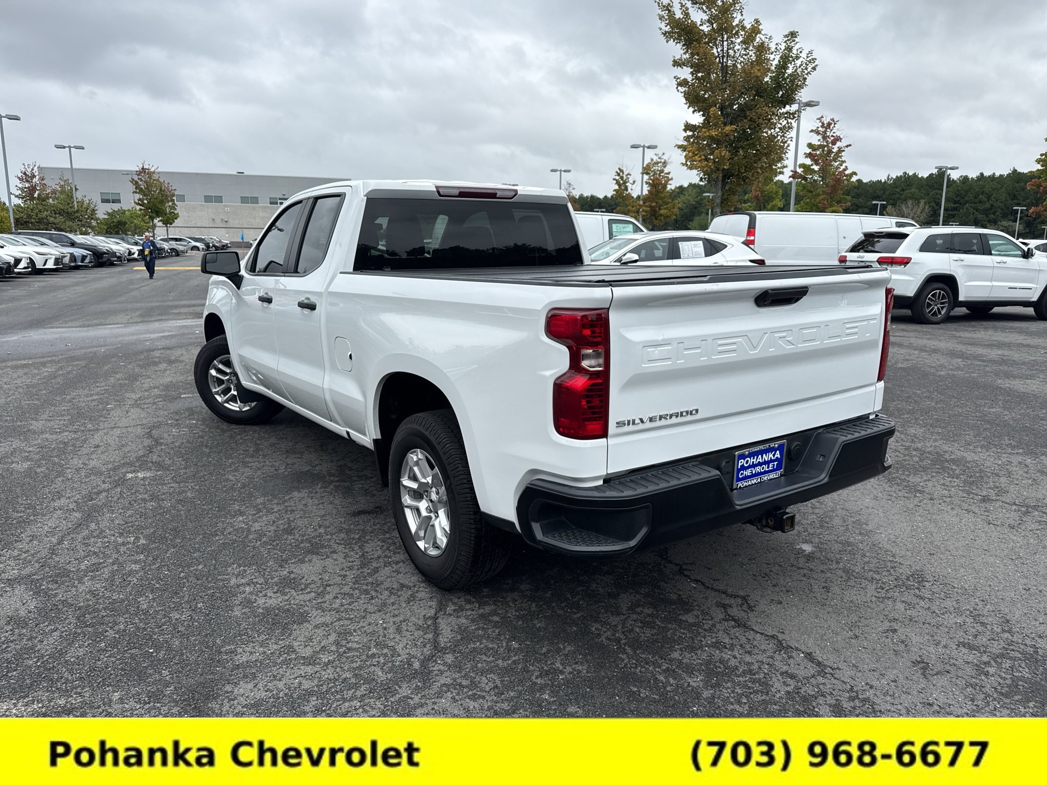 Used 2023 Chevrolet Silverado 1500 W/T w/ WT Value Package AWD/4WD image 5