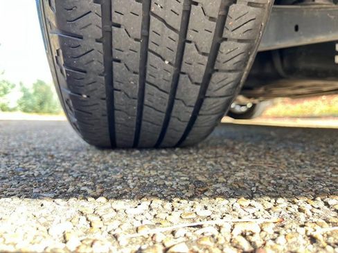 Used 2020 Chevrolet Traverse LS image 48