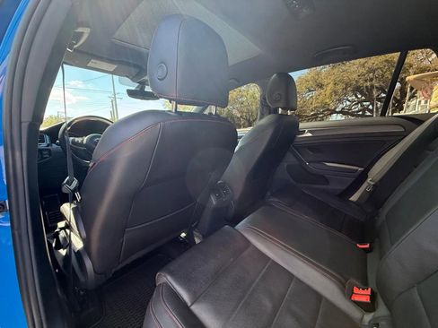 Used 2021 Volkswagen GTI SE image 25