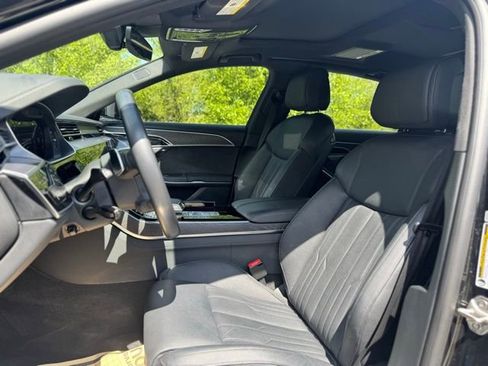 Used 2022 Audi A8 L 3.0T w/ Executive Package AWD/4WD image 11