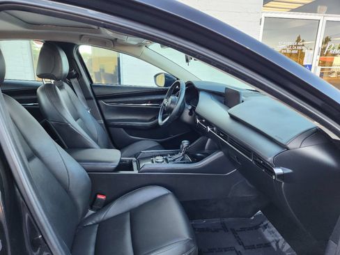 Used 2022 MAZDA MAZDA3 s FWD image 12