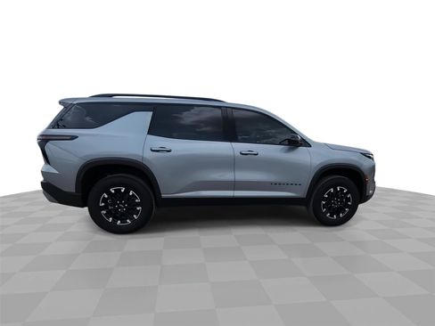 Used 2026 Chevrolet Traverse Z71 w/ Driver Confidence Package AWD/4WD image 9