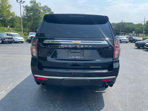 Used 2021 Chevrolet Suburban Premier AWD/4WD image 6