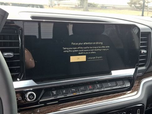 New 2026 GMC Sierra 2500 SLE w/ SLE Value Package; image 12