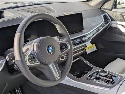 New 2026 BMW X5 sDrive40i w/ Executive Package image 3