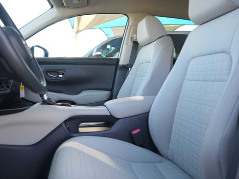 New 2026 Honda HR-V LX image 11