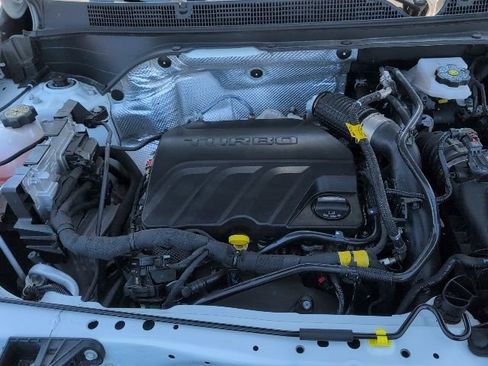Used 2024 Buick Envista Preferred w/ Convenience I Package FWD image 40