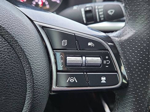 Used 2024 Kia Forte GT-Line FWD image 22
