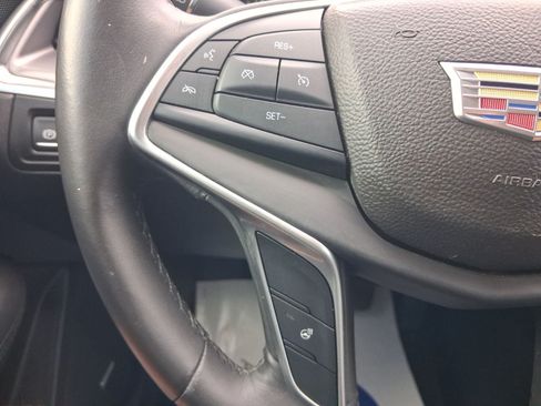 Used 2017 Cadillac XT5 Luxury FWD image 19